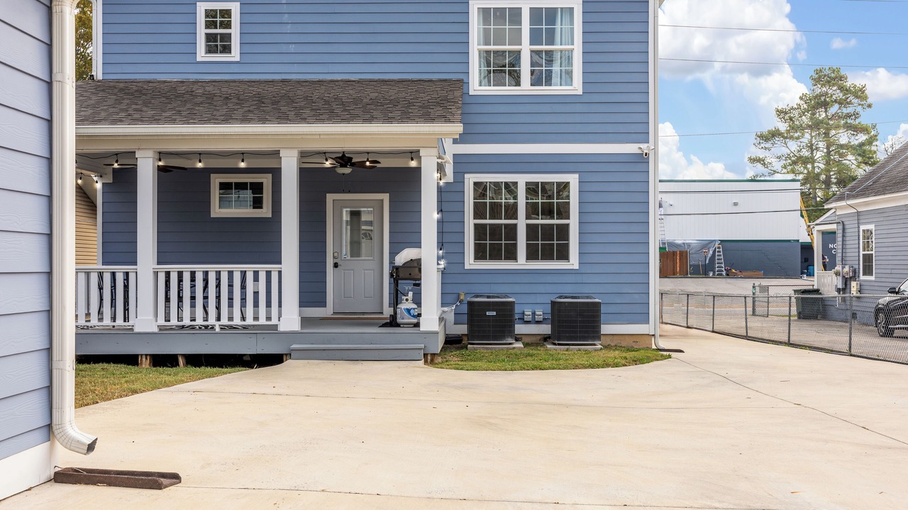 Photo of Outdoor in Northside