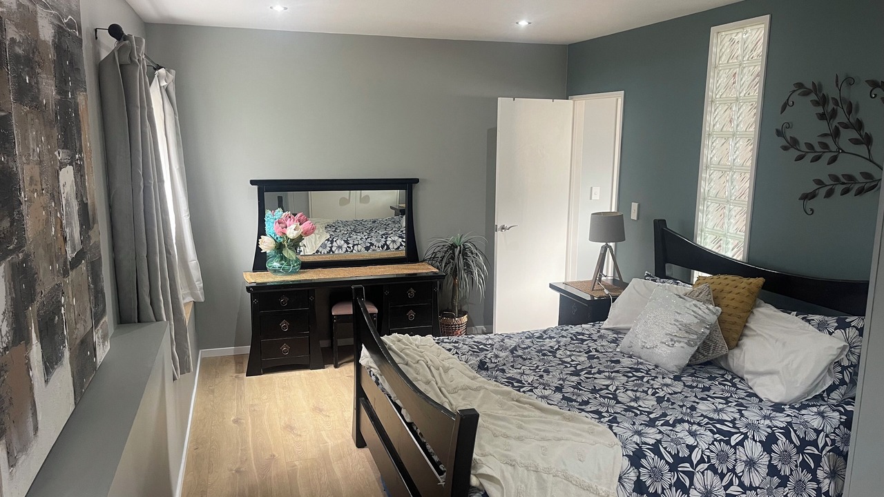 Photo of Bedroom in Army Bay