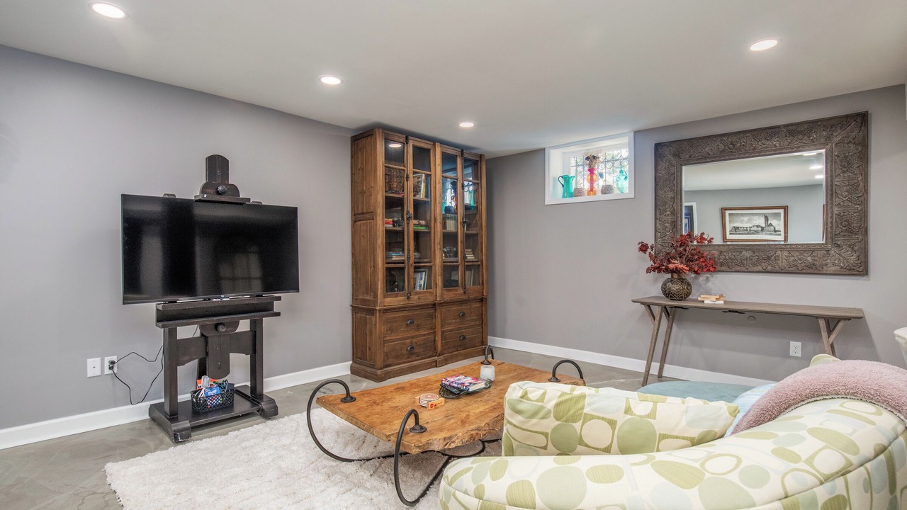 Photo of Livingroom in Central West End