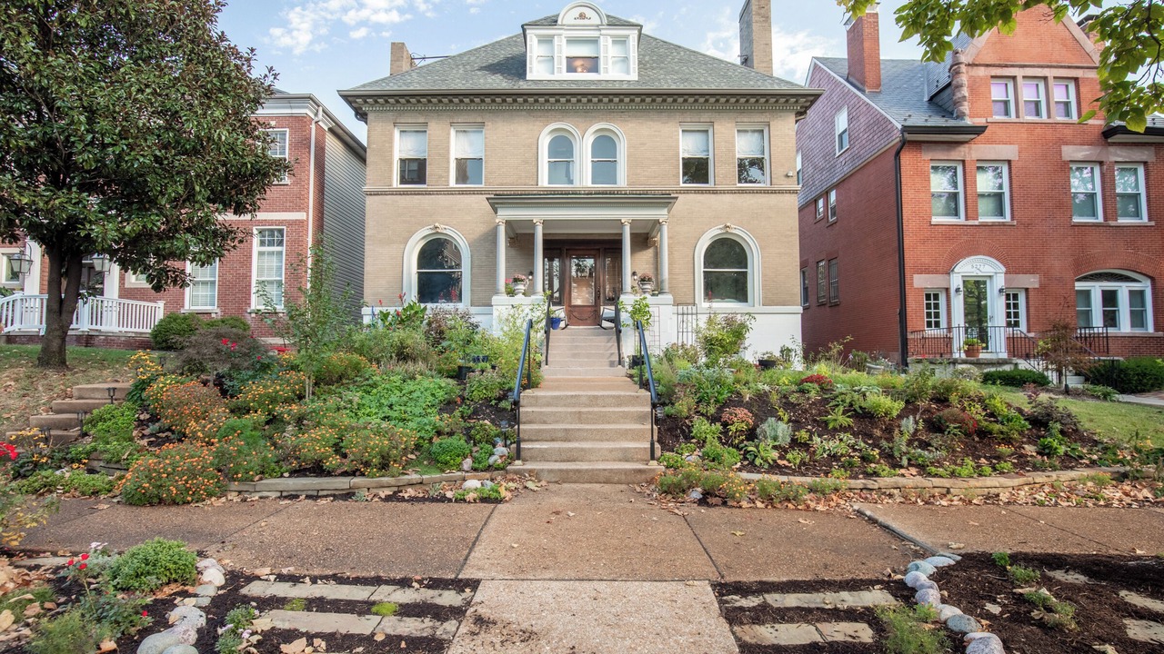 Photo of Outdoor in Central West End