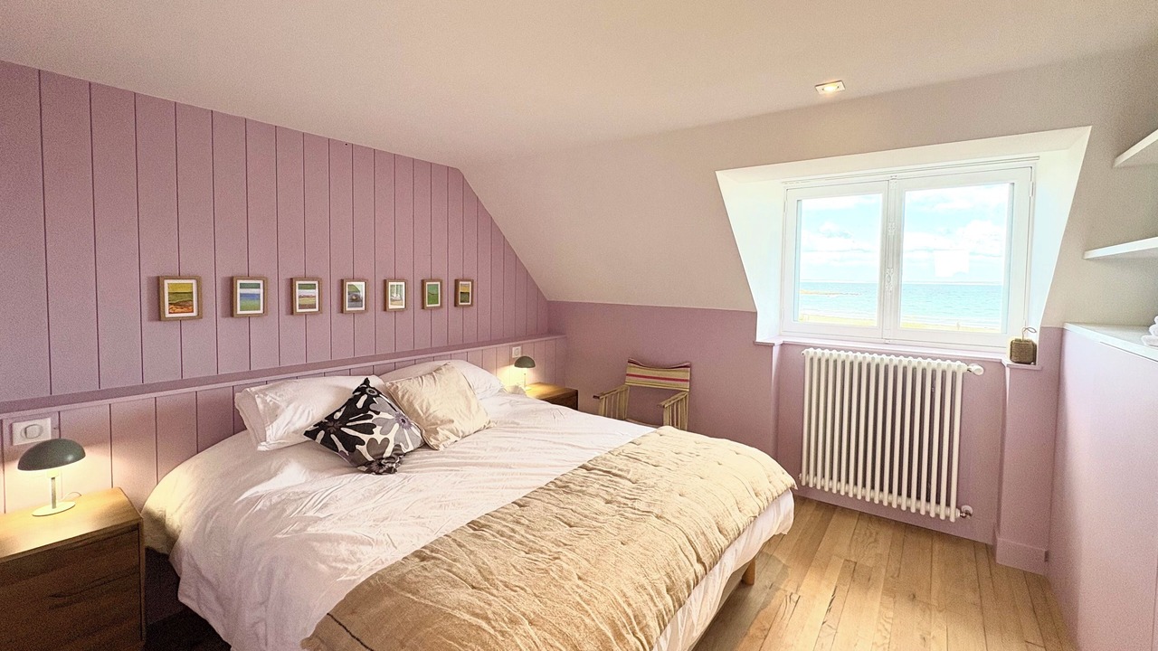 Photo of Bedroom in Penmarch