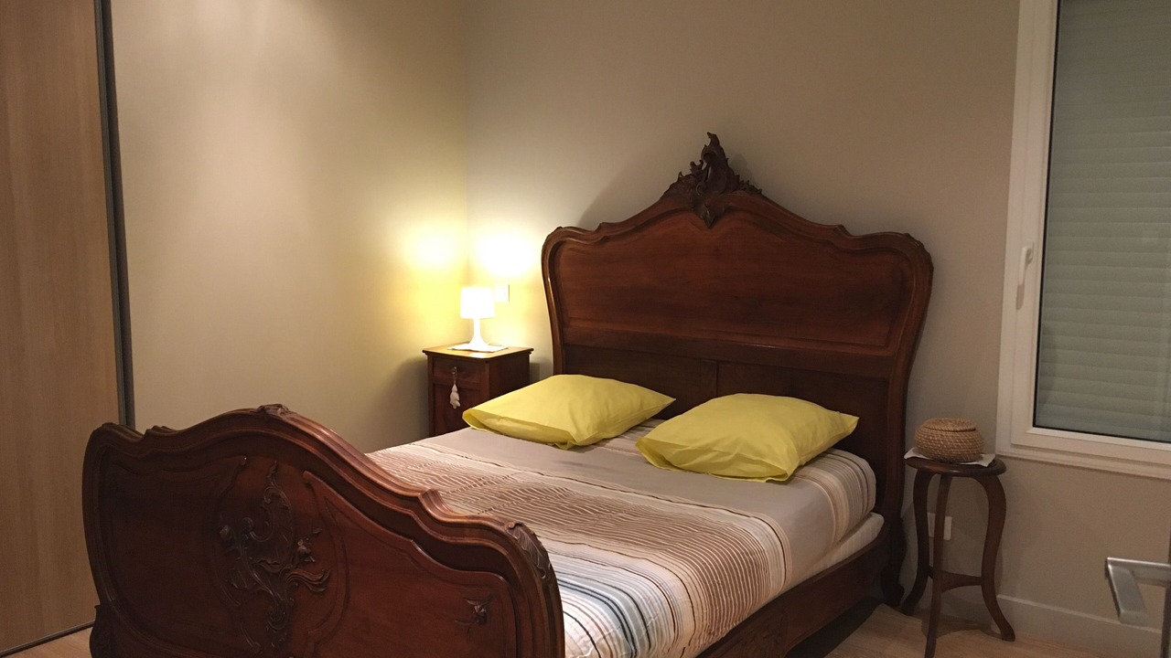 Photo of Bedroom in Messanges