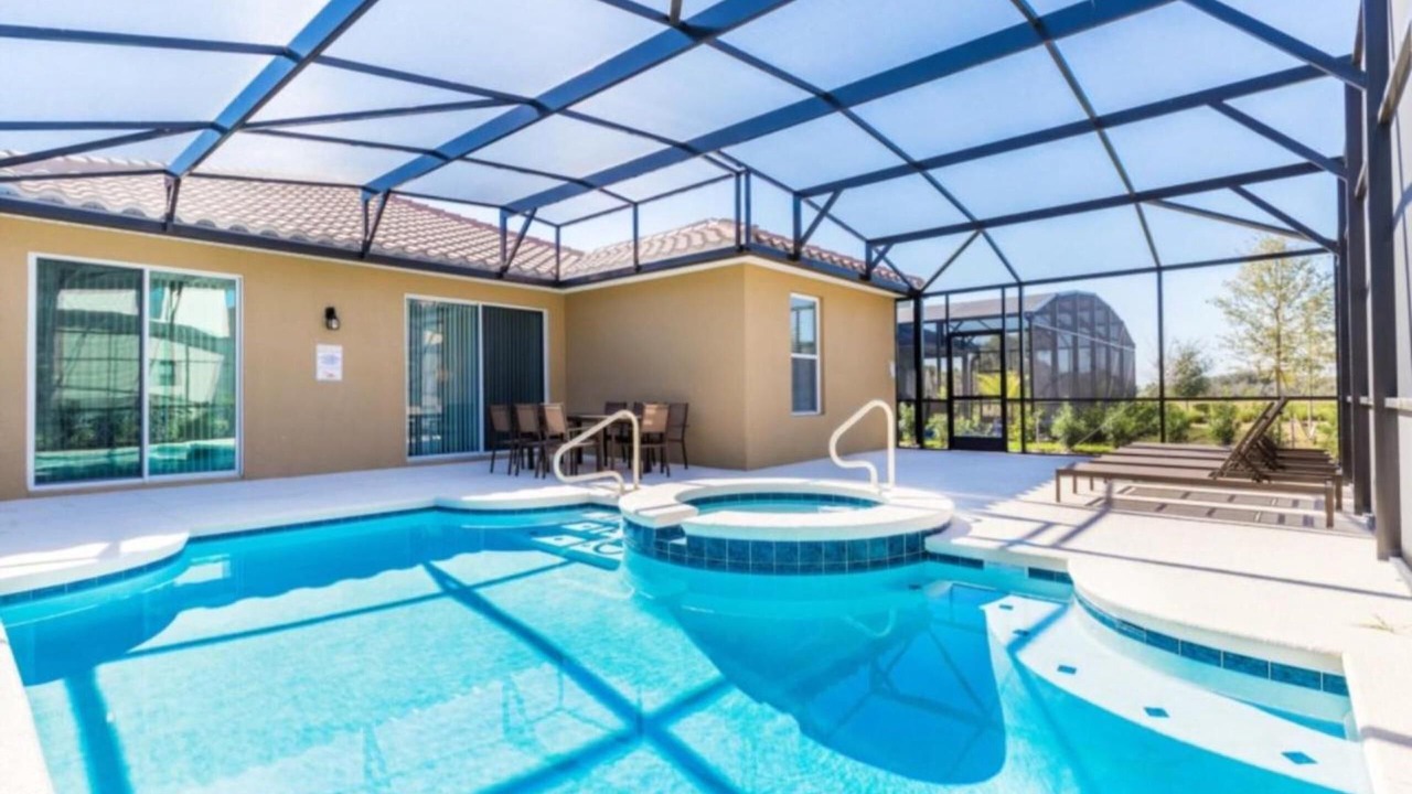 Photo of Outdoor in Loughman