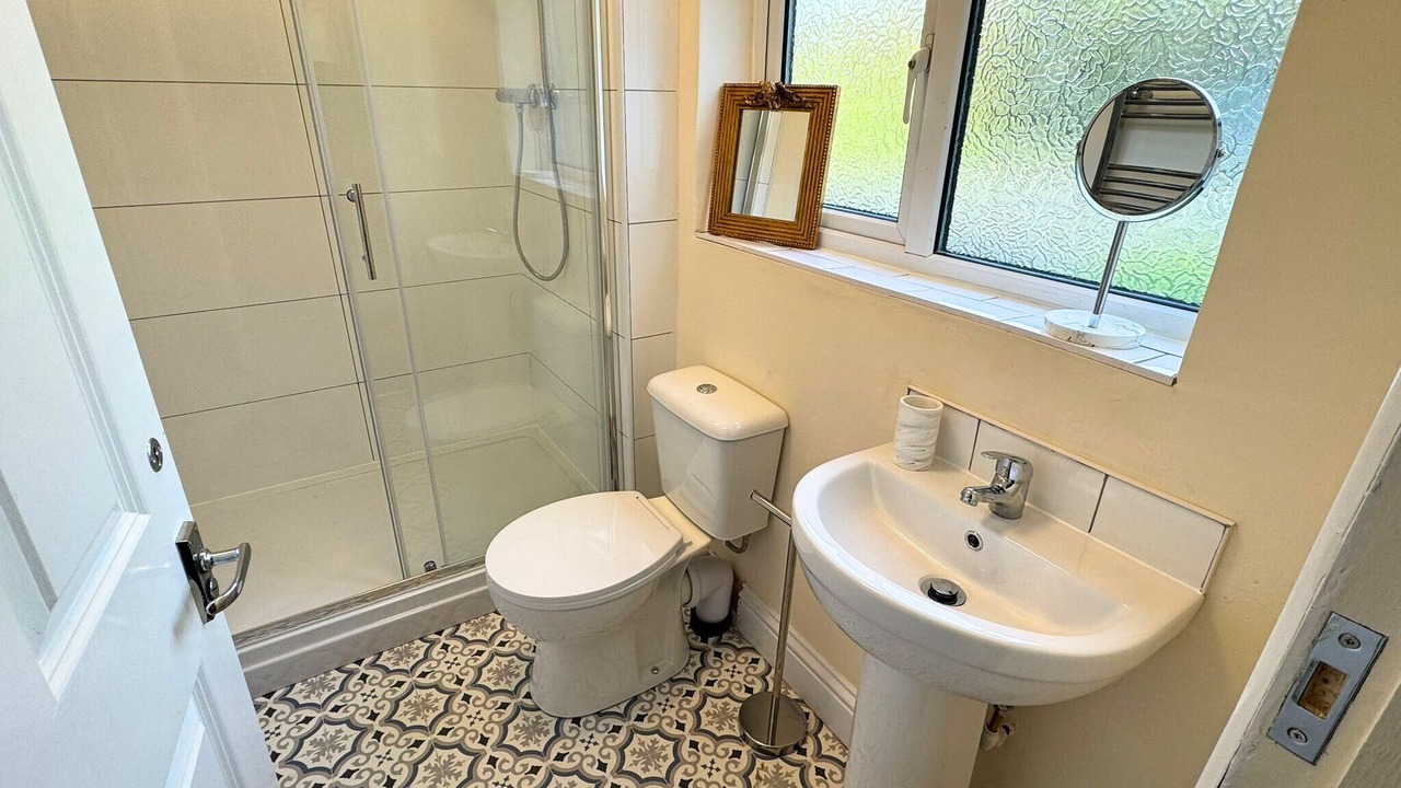 Photo of Bathroom in Stratford-upon-Avon