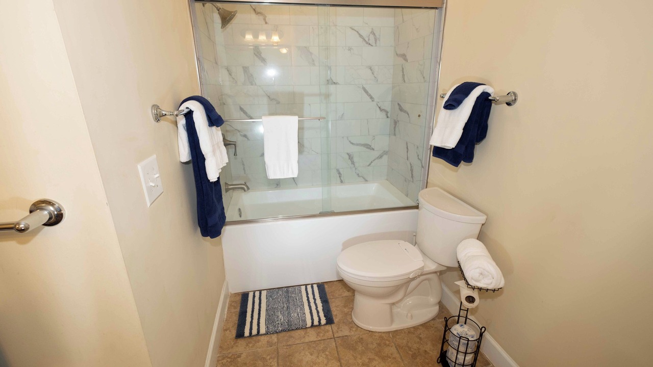 Photo of Bathroom in Saint Simons Heights