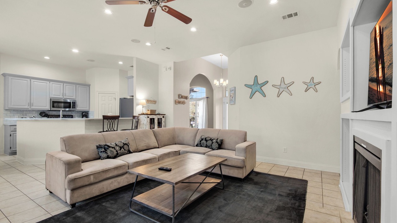 Photo of Livingroom in Gulf Pines