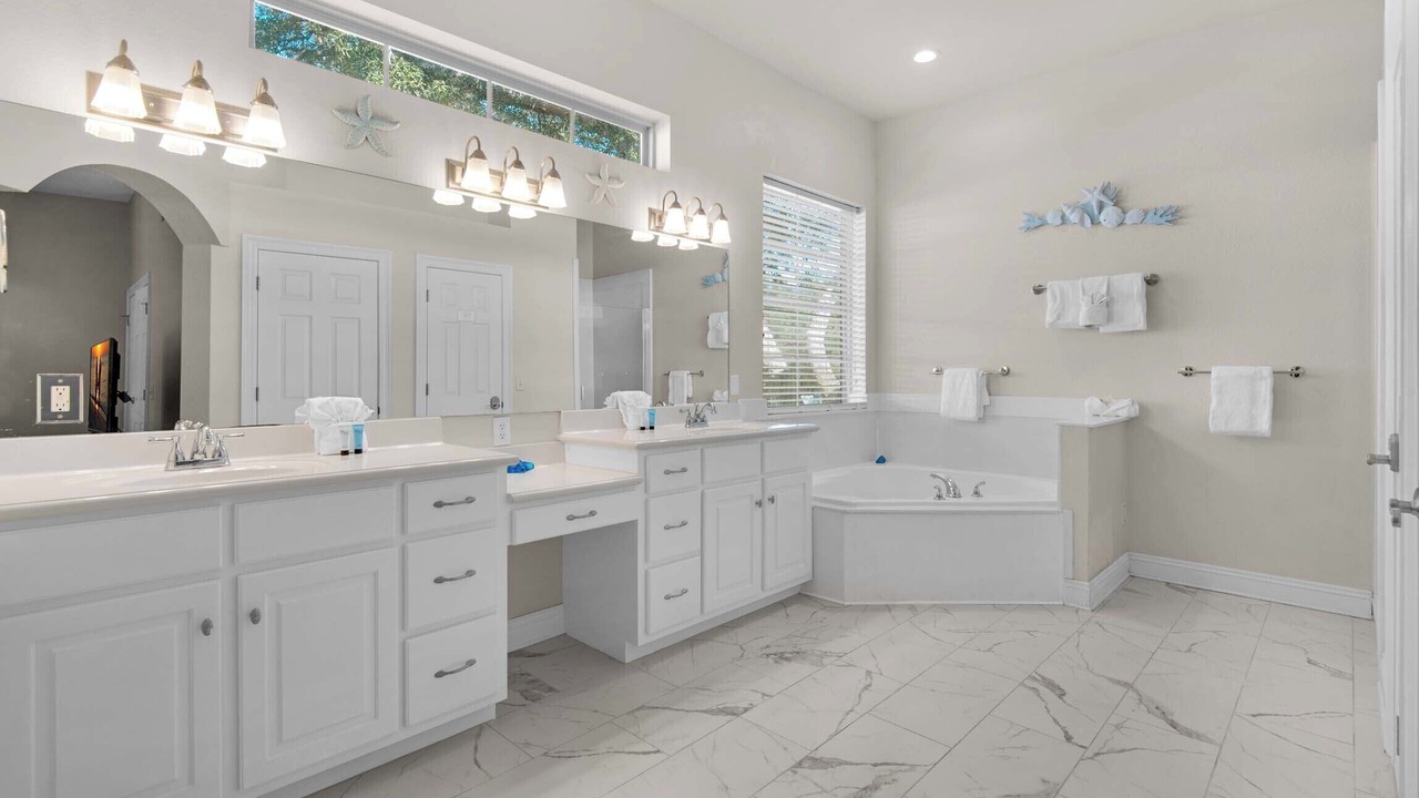 Photo of Bathroom in Gulf Pines