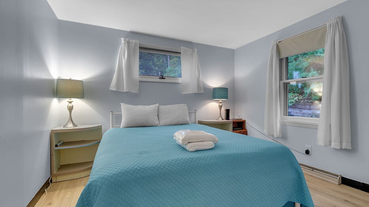 Photo of Bedroom in Town of Torrey