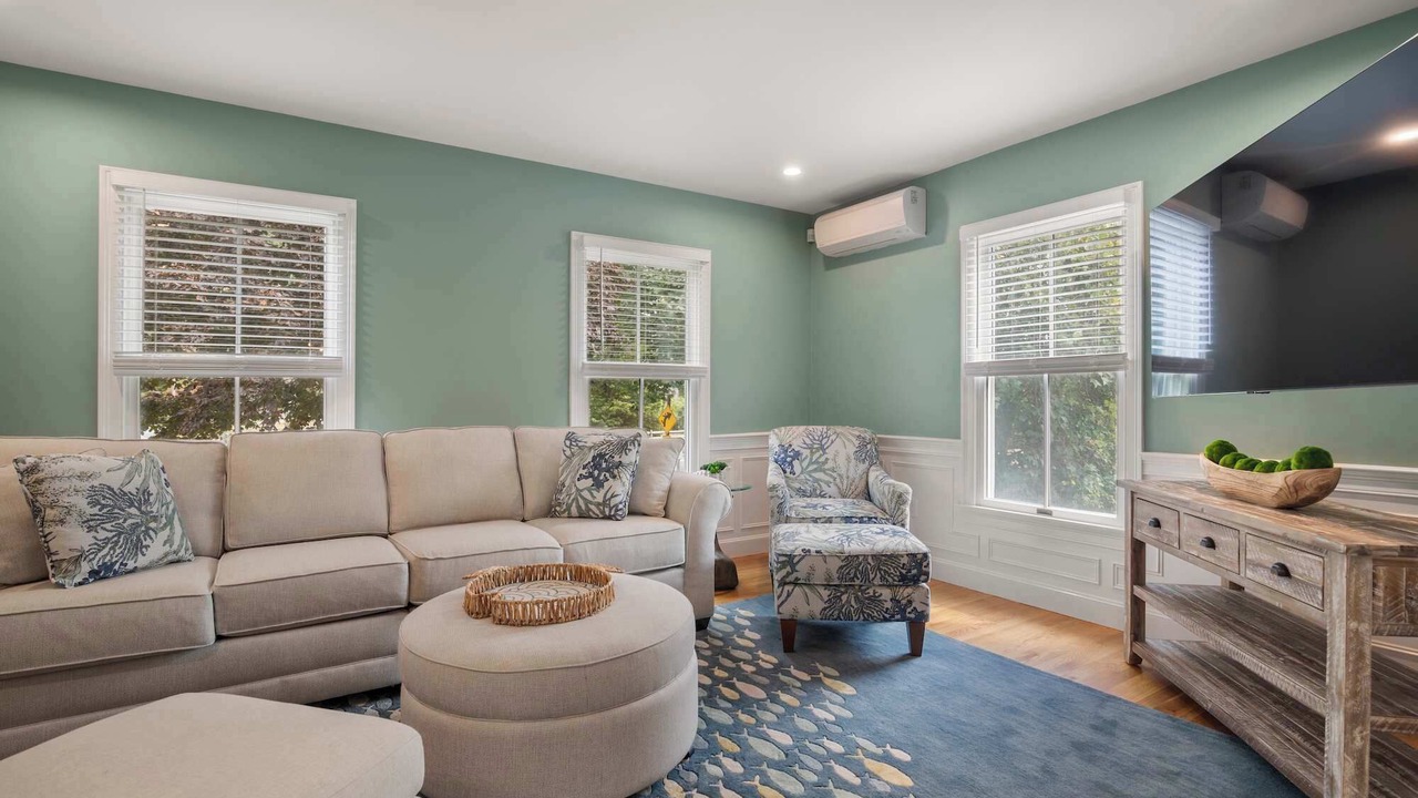 Photo of Livingroom in West Dennis