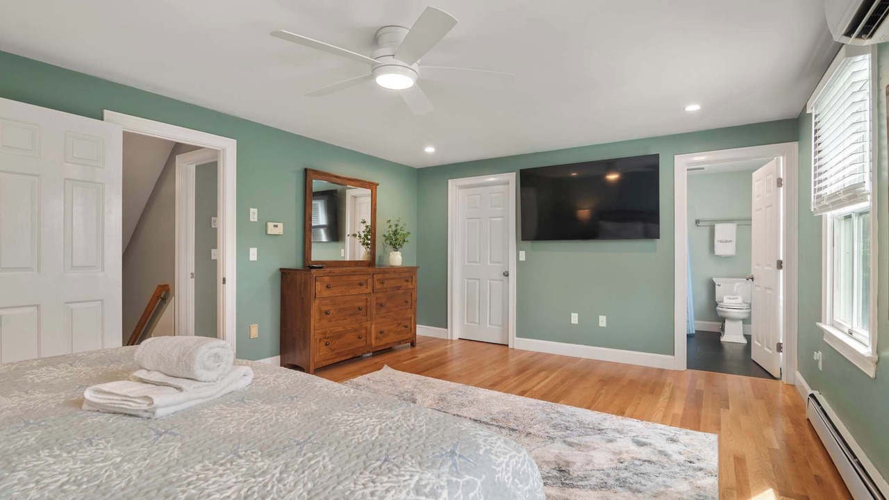 Photo of Others in West Dennis