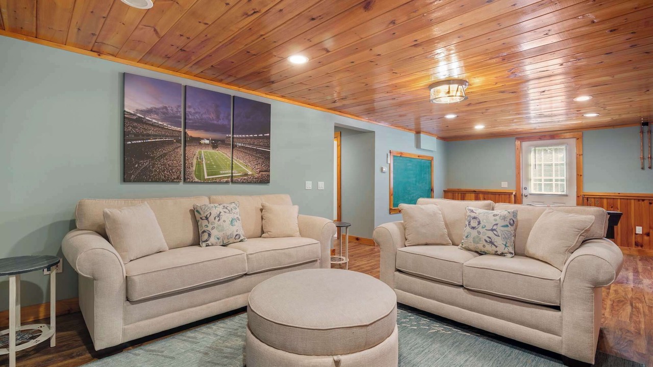 Photo of Others in West Dennis