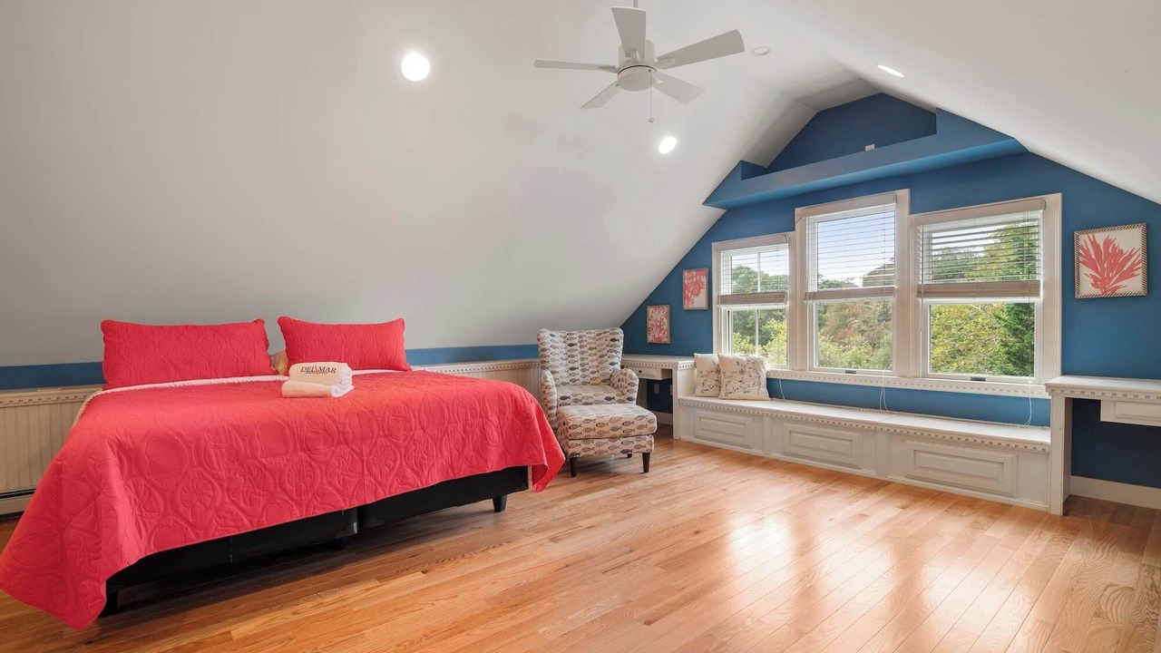 Photo of Others in West Dennis