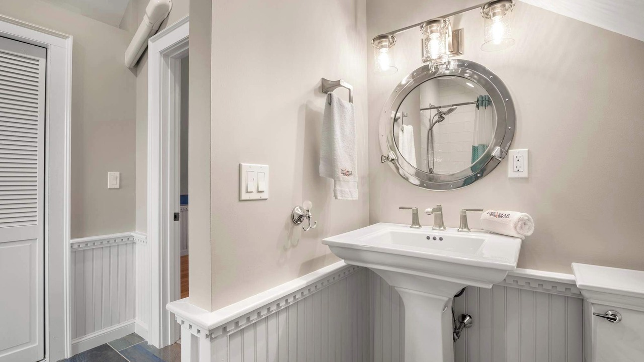 Photo of Bathroom in West Dennis