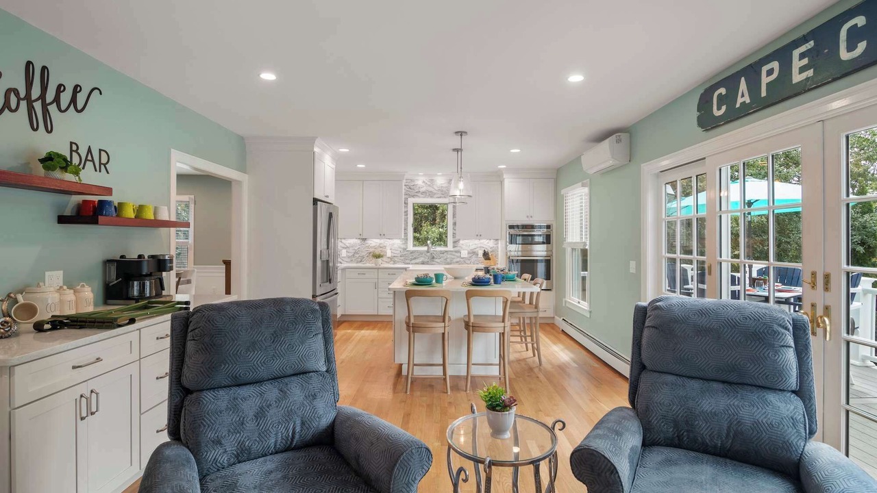 Photo of Others in West Dennis