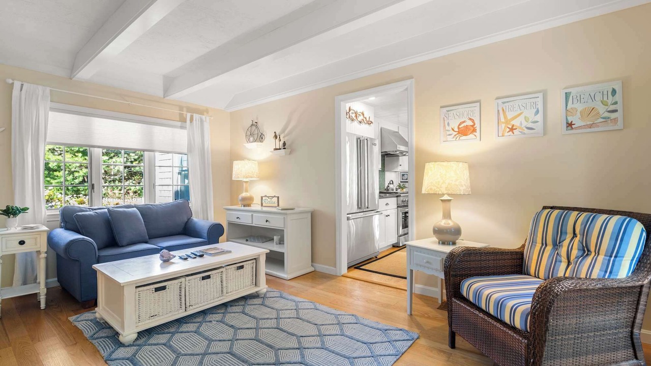 Photo of Livingroom in South Chatham