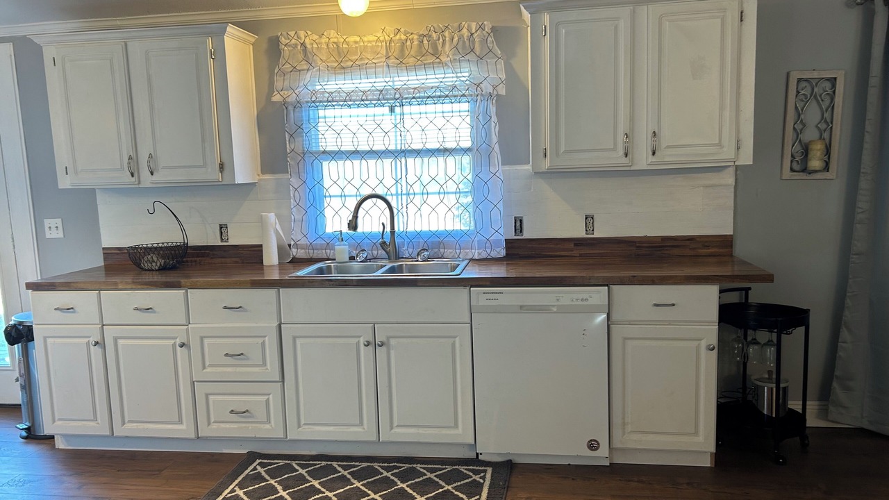Photo of Kitchen in Ruth