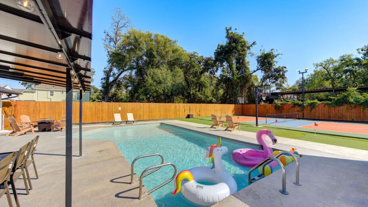 Photo of Outdoor in Northside