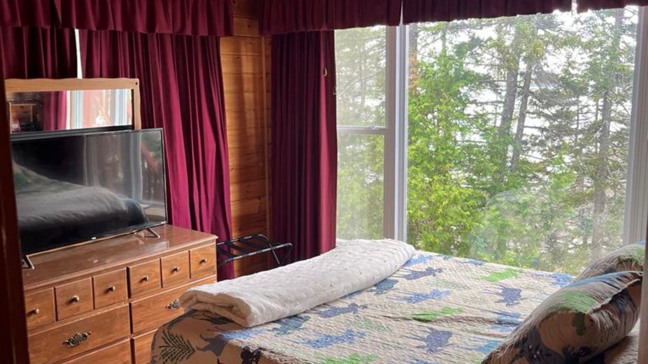Photo of Bedroom in Pembroke