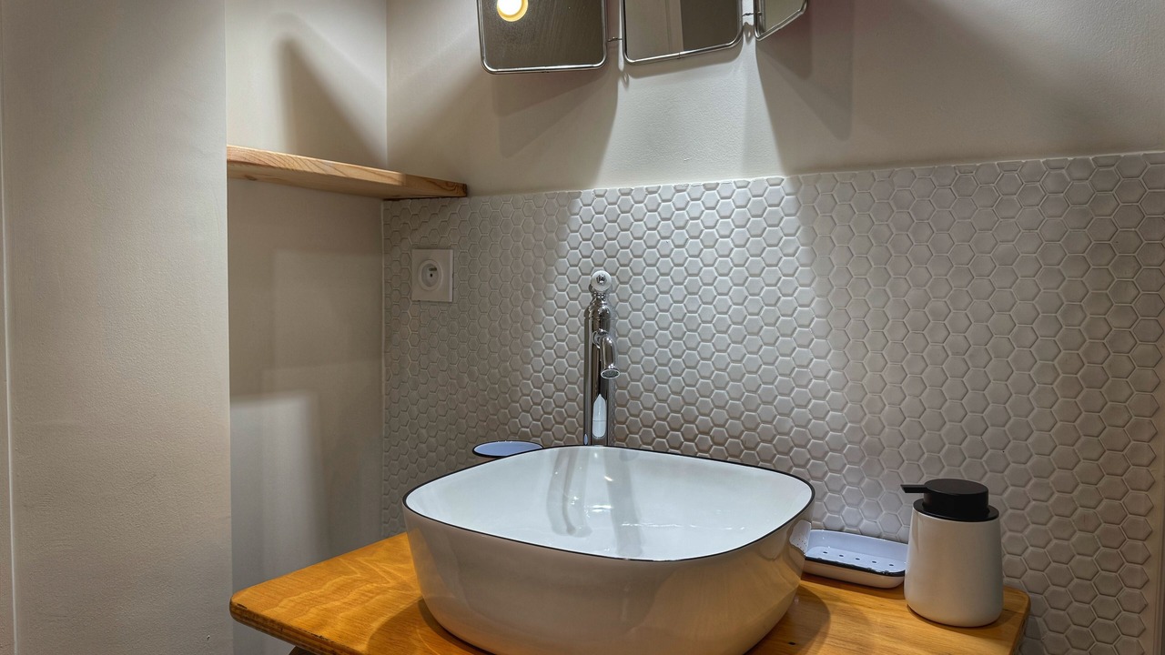 Photo of Bathroom in Tournus