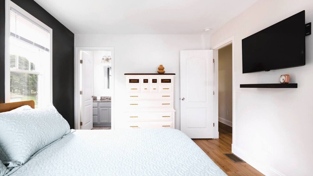 Photo of Bedroom in Warwick