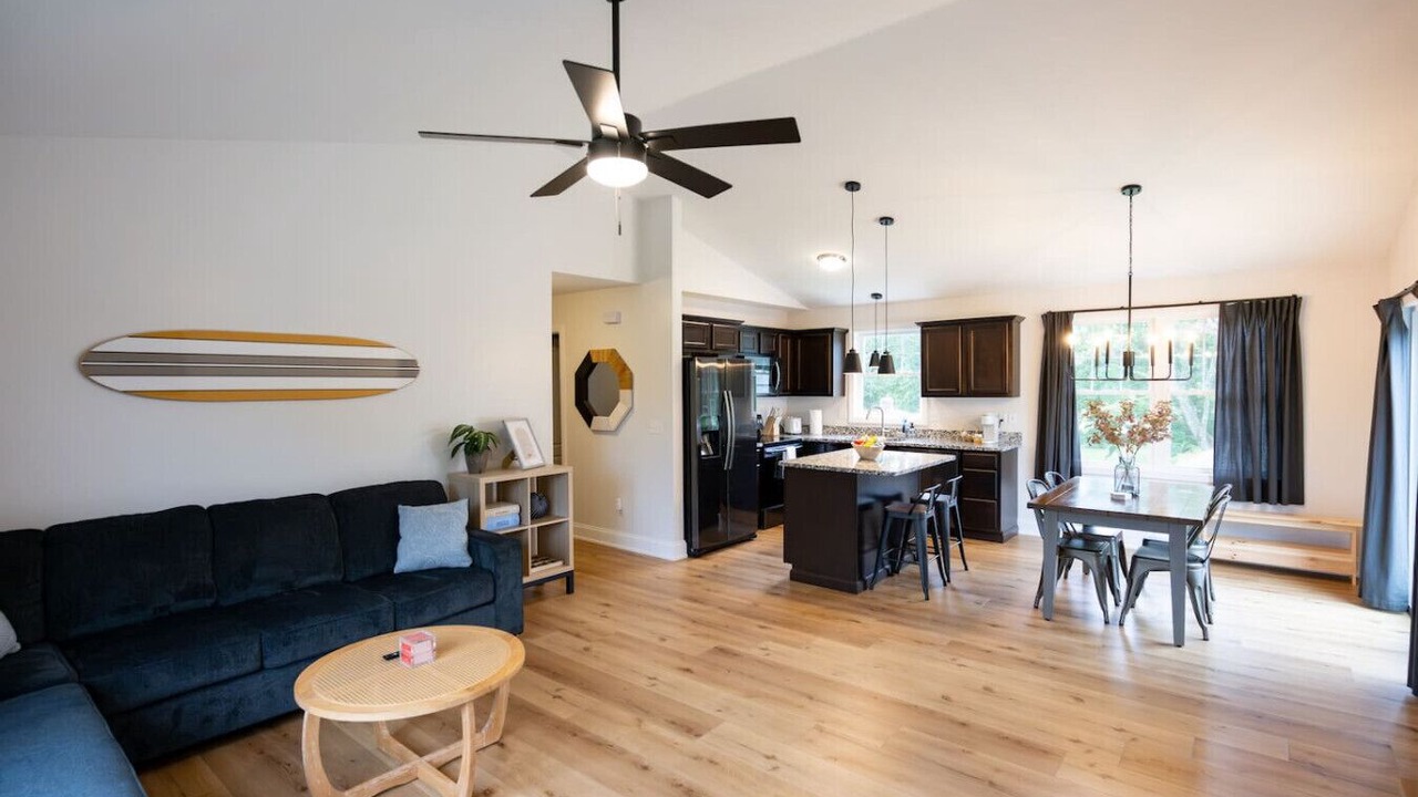 Photo of Livingroom in Warwick