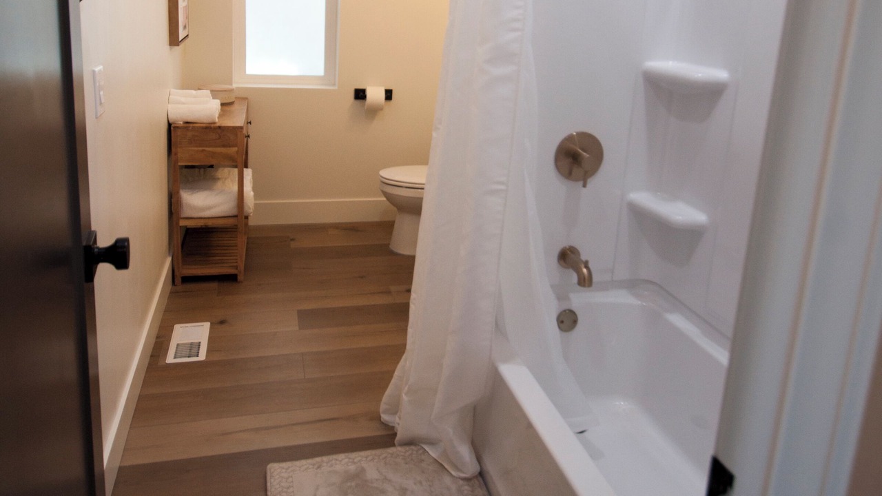 Photo of Bathroom in Mountain Green