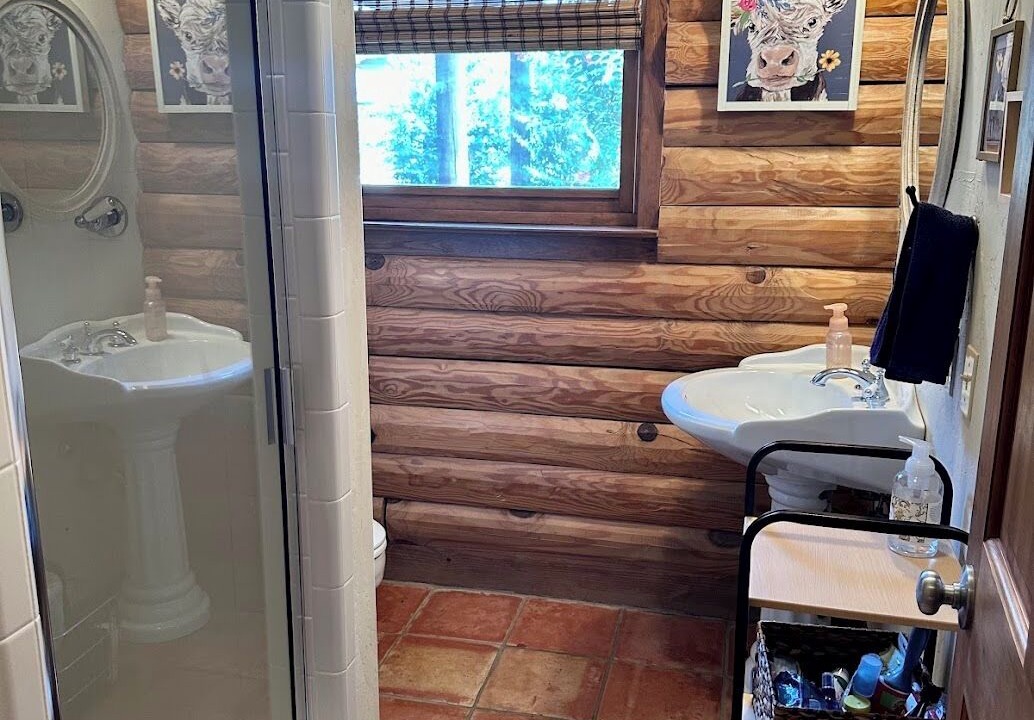 Photo of Bathroom in Nemo
