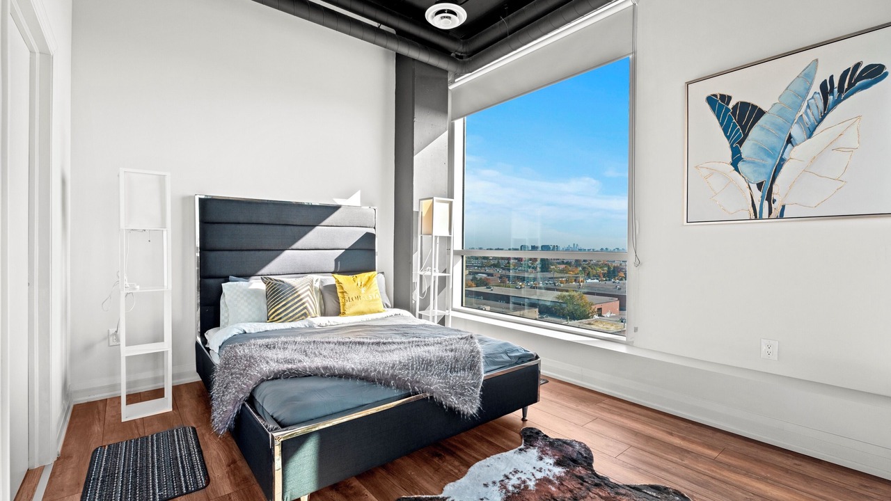 Photo of Livingroom in York University Heights
