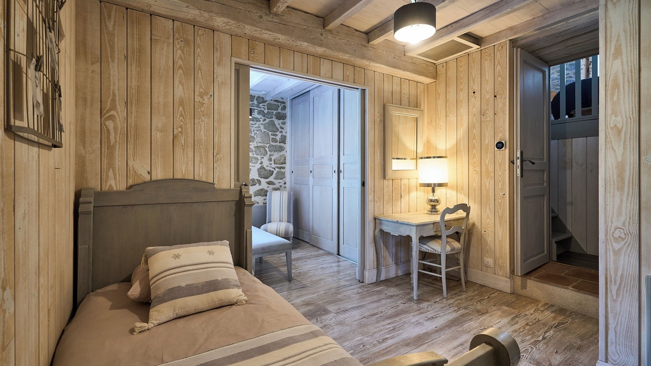 Photo of Bedroom in Alzonne