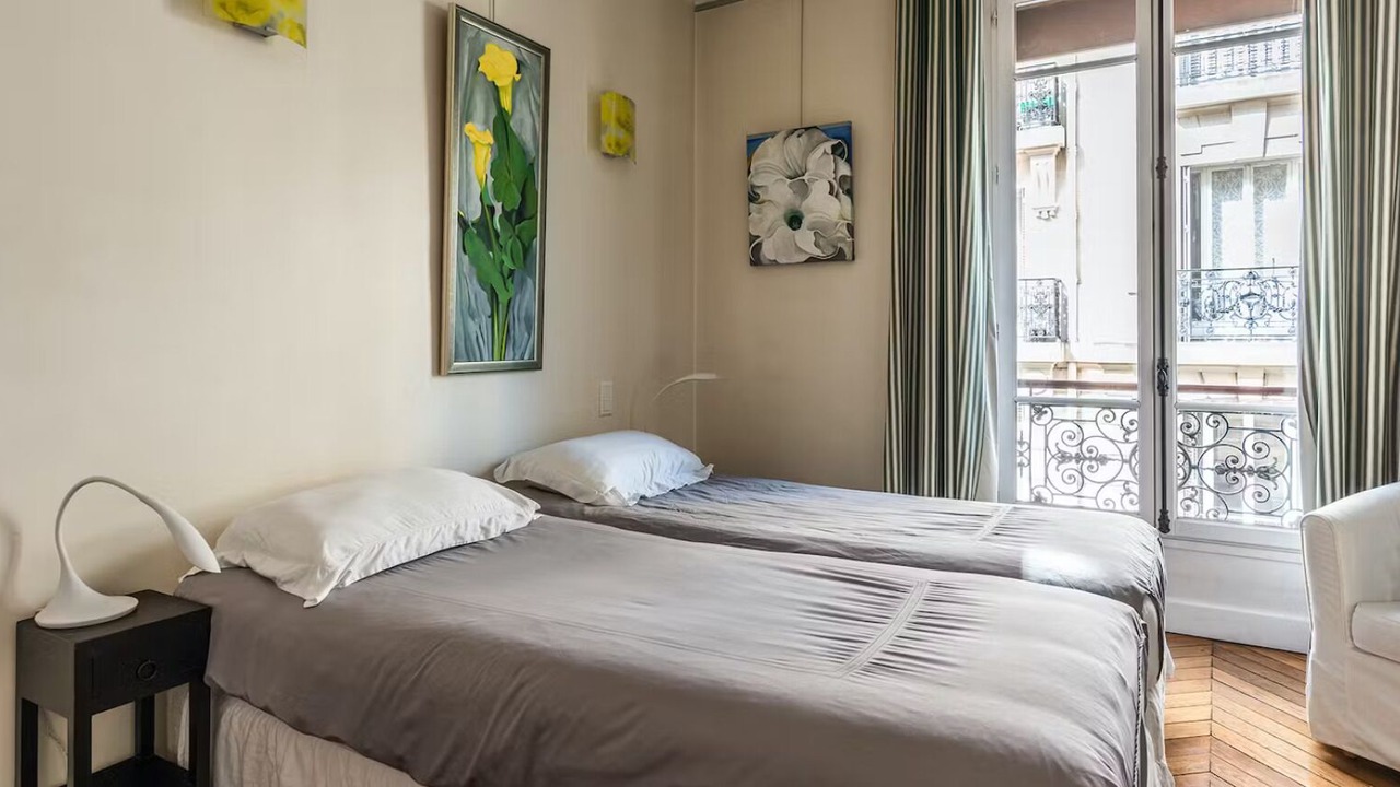 Photo of Bedroom in 6th Arrondissement