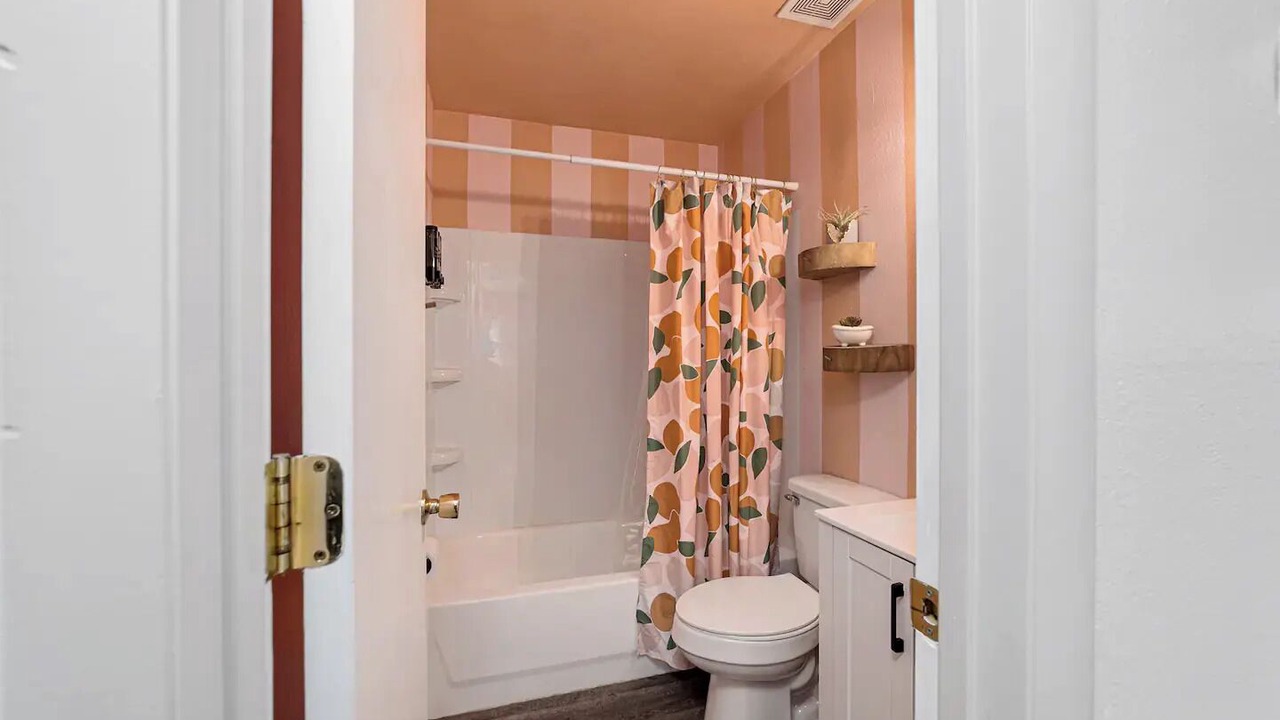 Photo of Bathroom in Fort King District