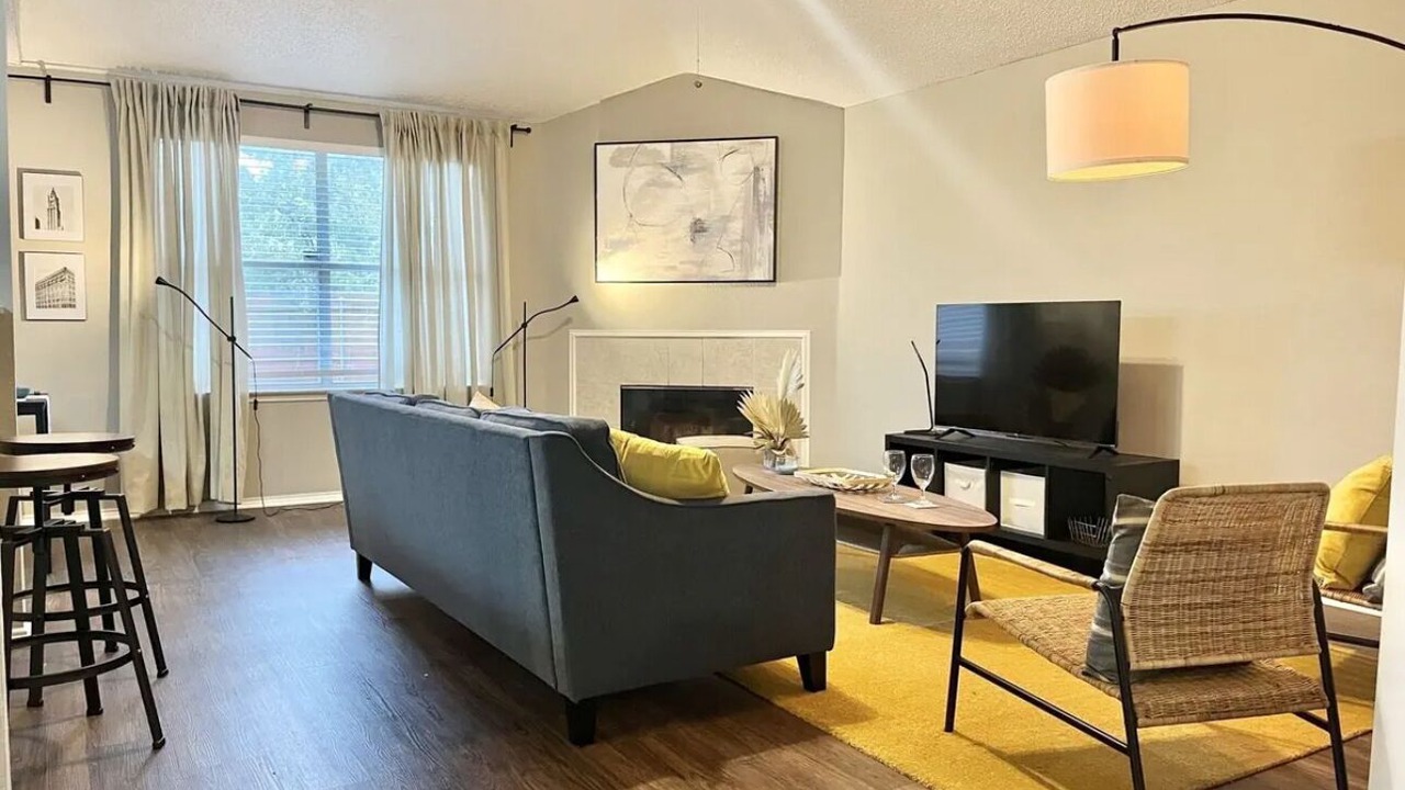 Photo of Livingroom in Glenn Heights