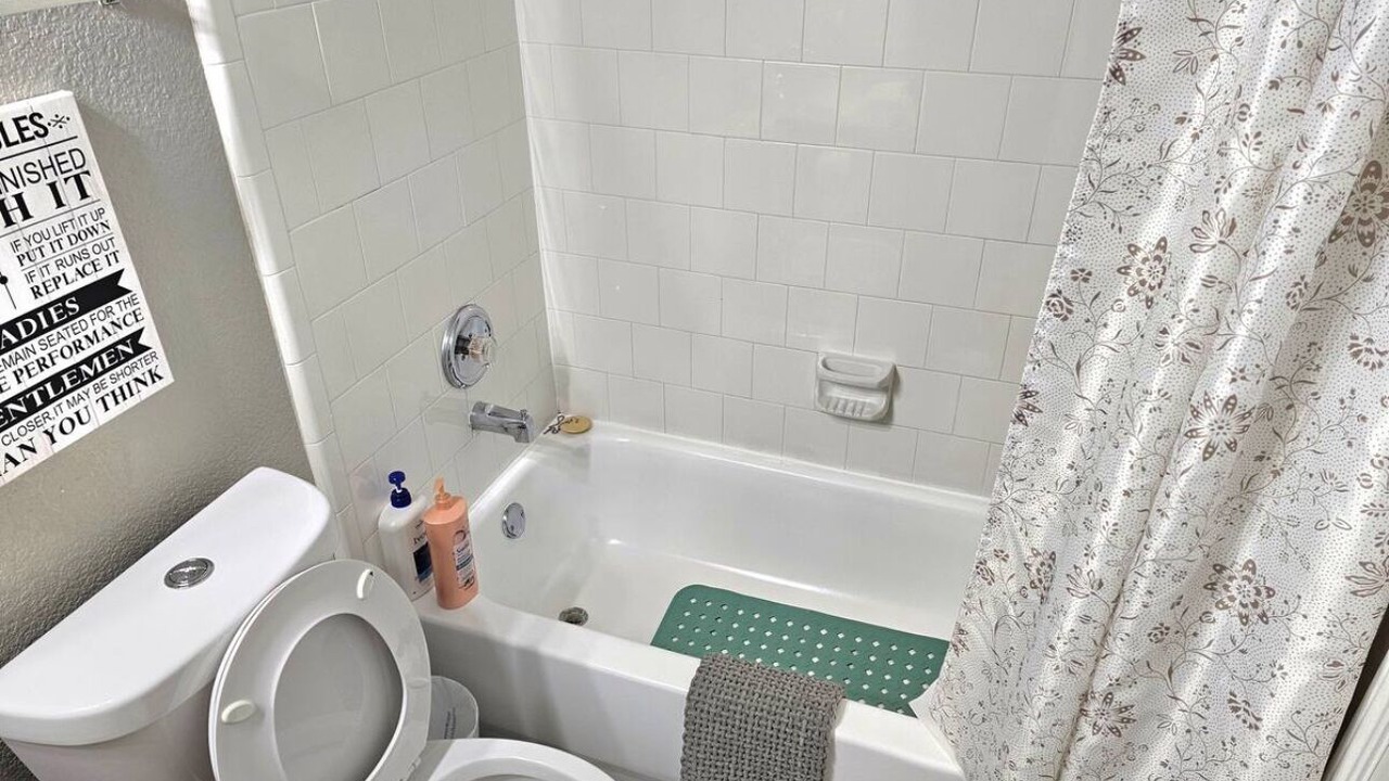 Photo of Bathroom in Glenn Heights