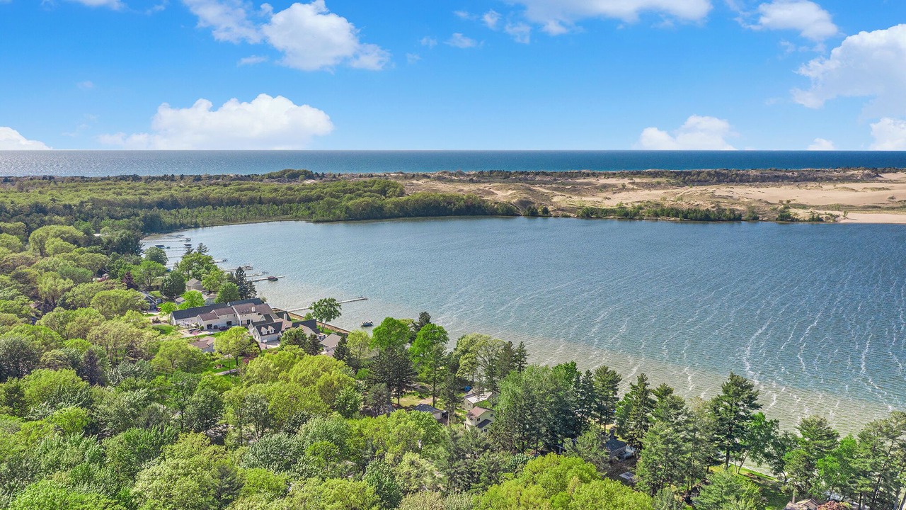 Photo of Outdoor in Silver Lake