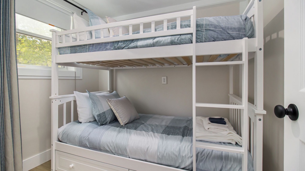 Photo of Others in Silver Lake