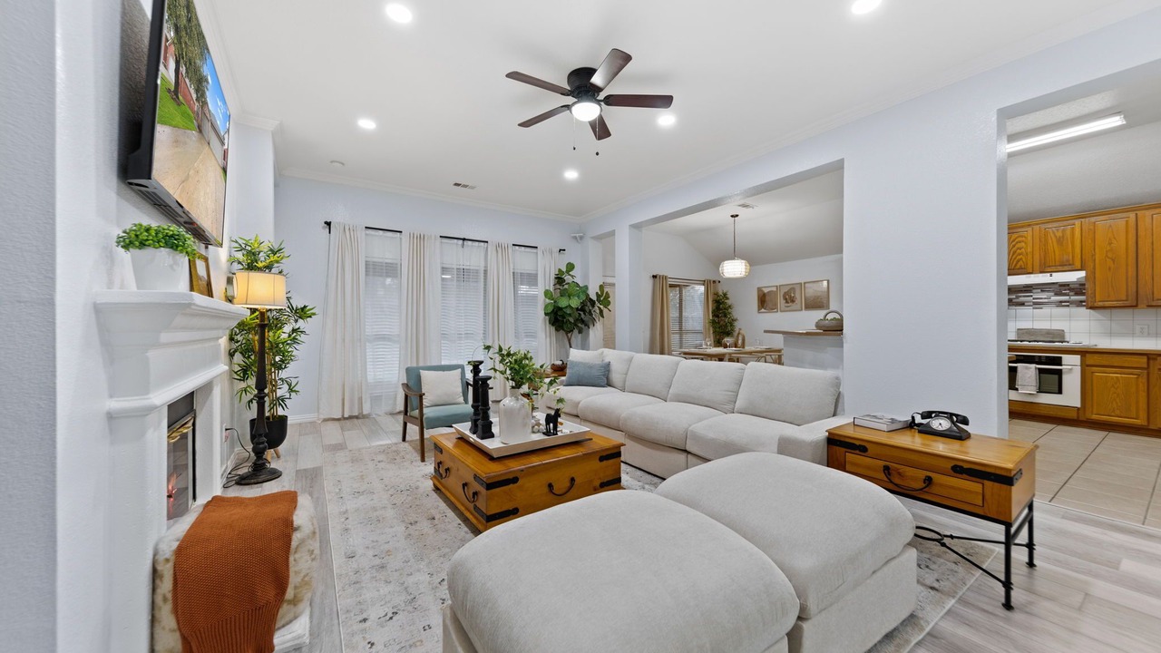 Photo of Livingroom in South Arlington