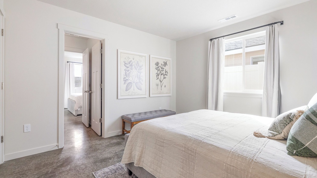 Photo of Bedroom in Hermiston