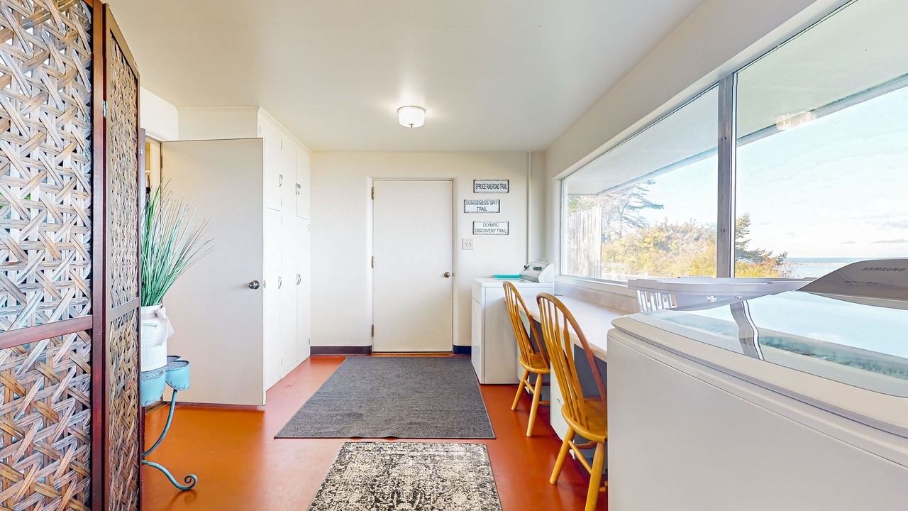 Photo of Others in Mains Farm