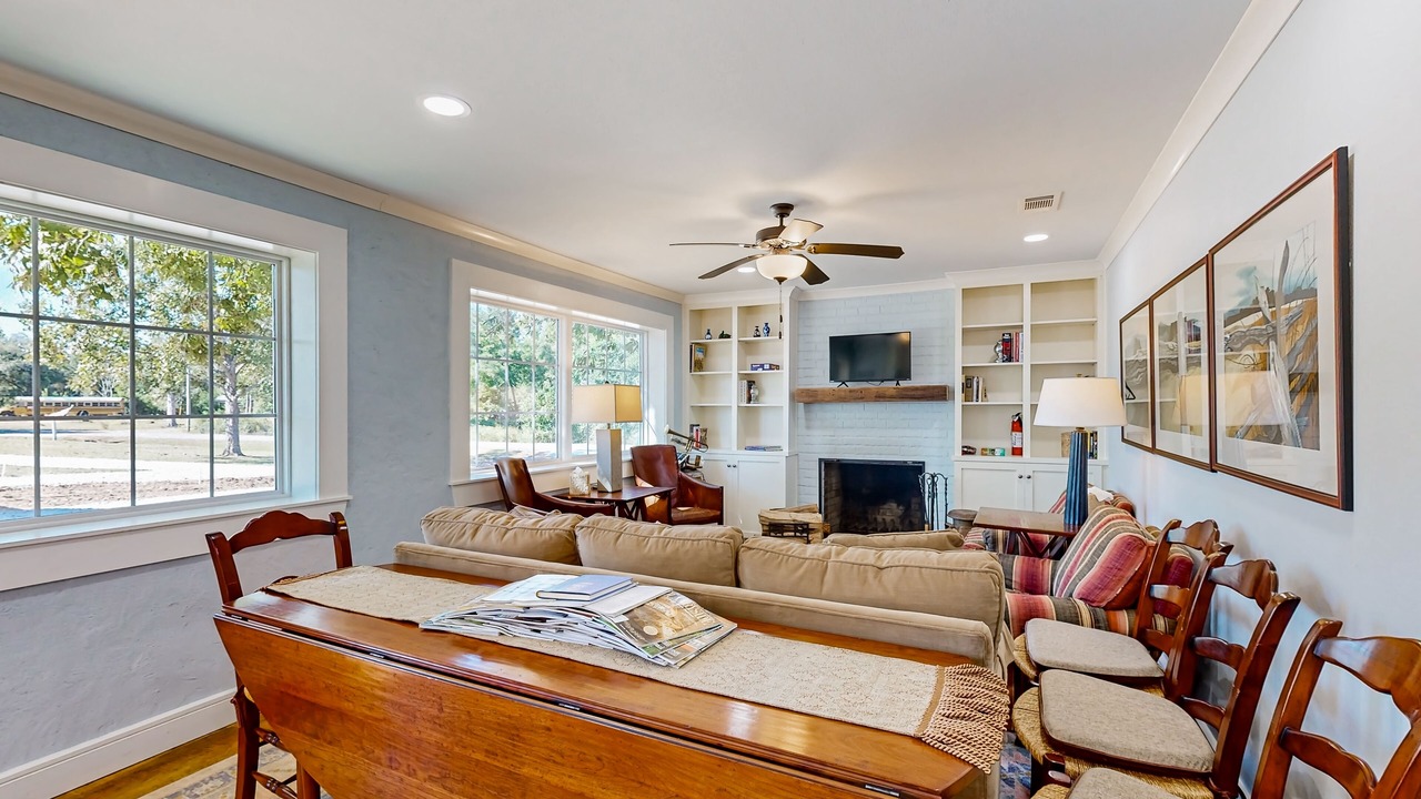 Photo of Livingroom in Tylertown