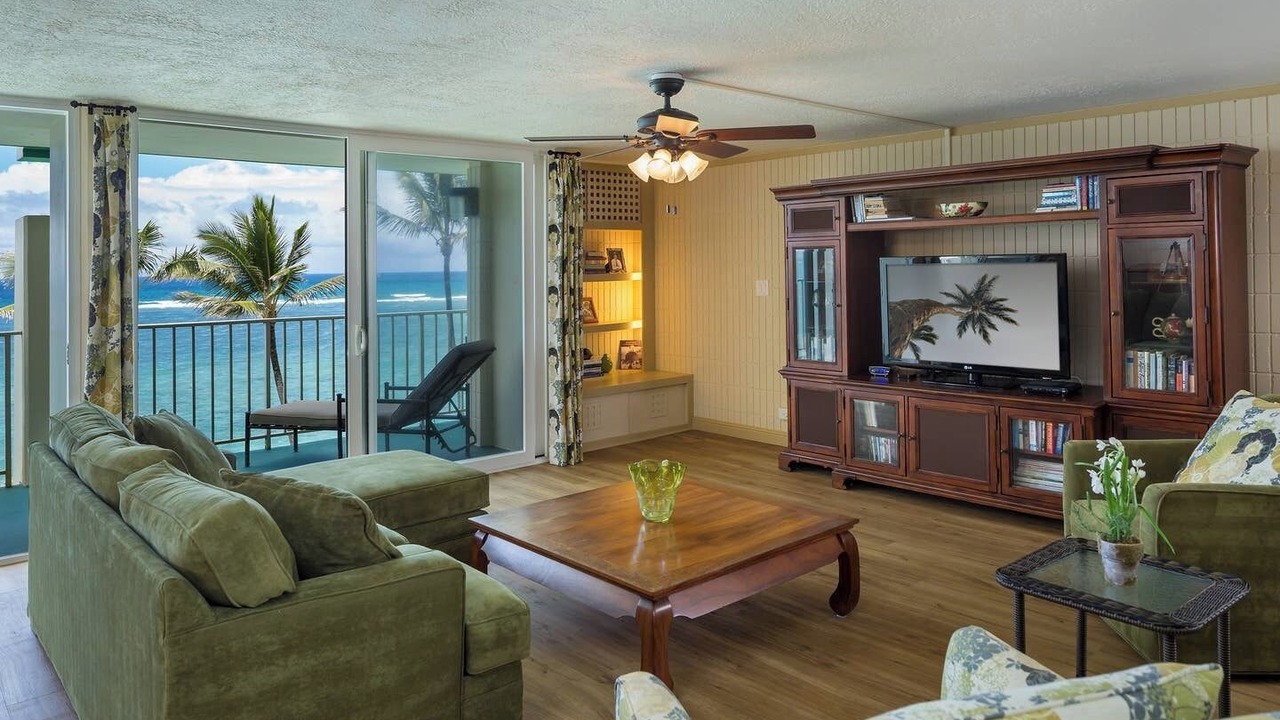 Photo of Others in Punaluu