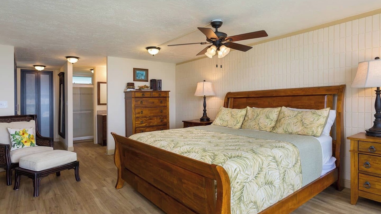 Photo of Others in Punaluu