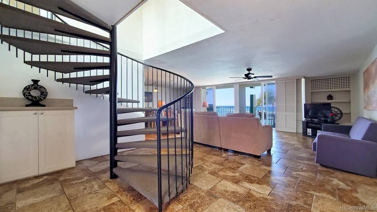 Photo of Others in Punaluu