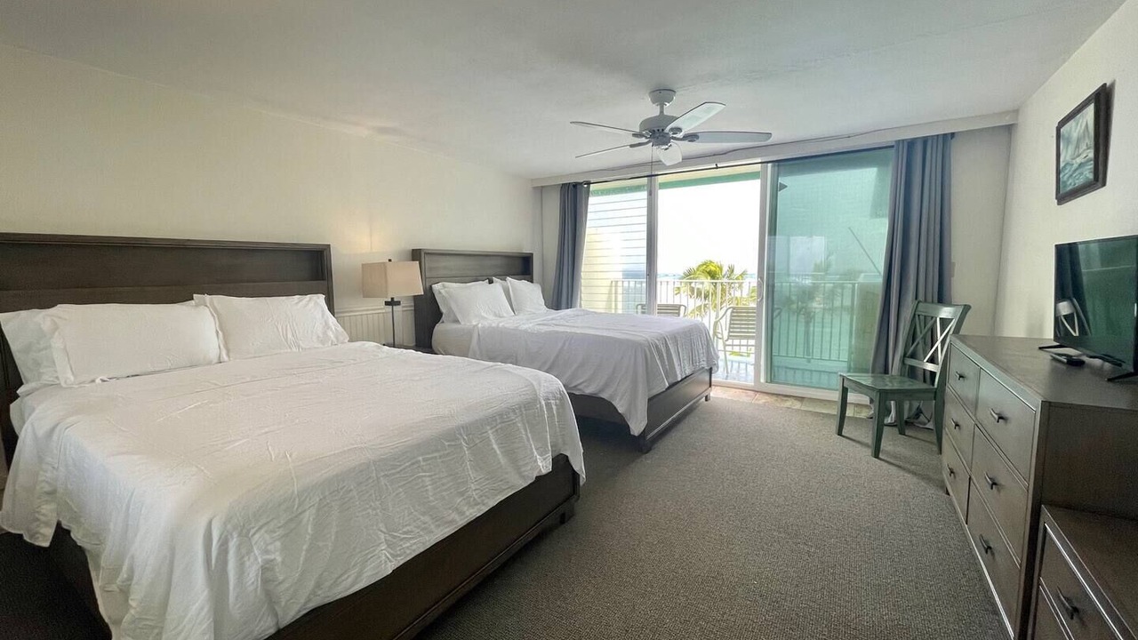 Photo of Others in Punaluu