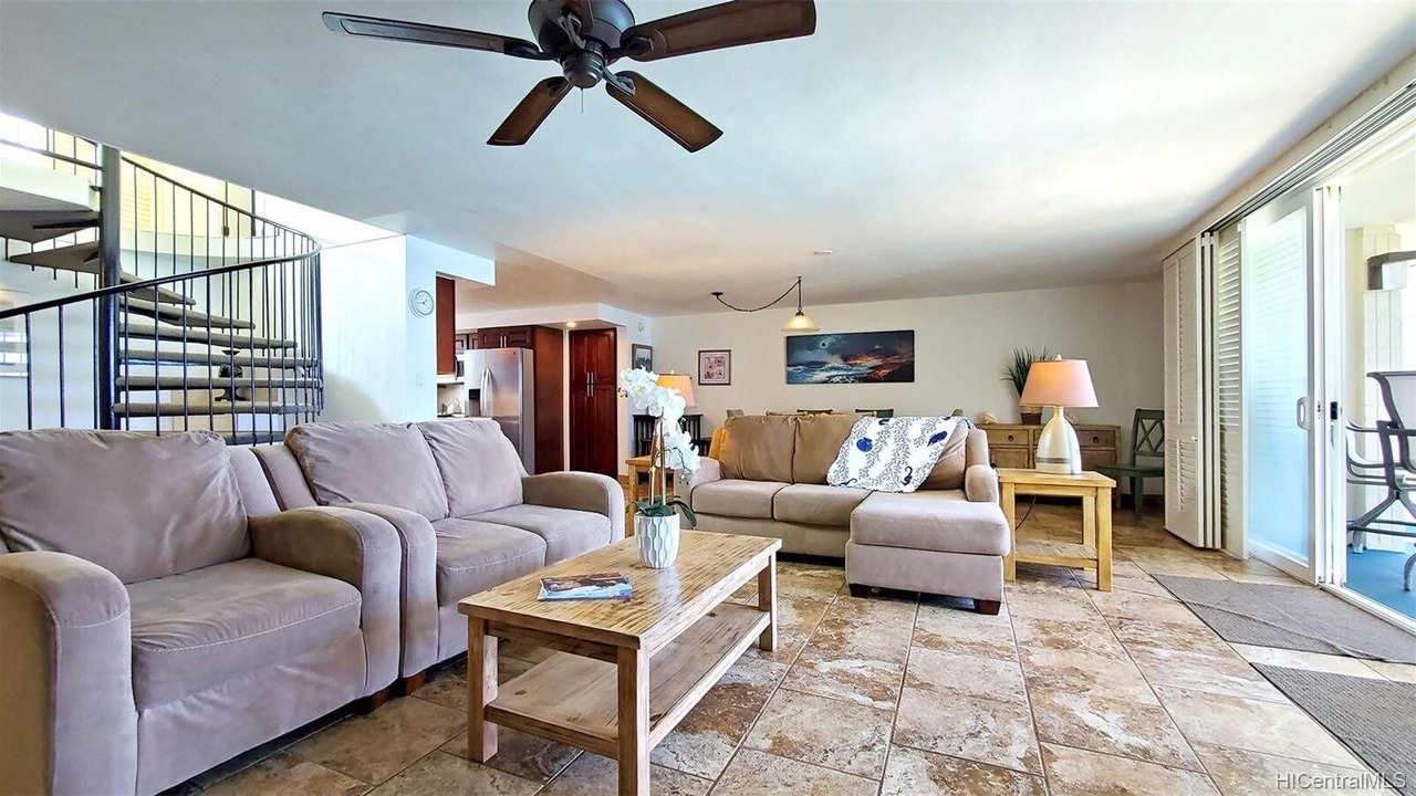 Photo of Others in Punaluu