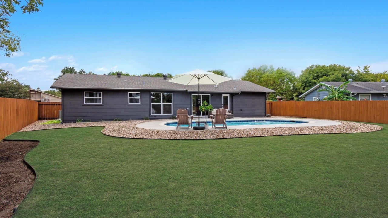 Photo of Outdoor in South Manchaca