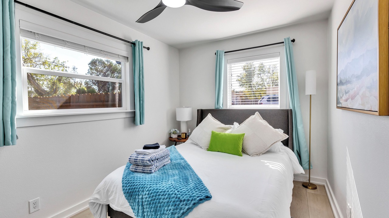 Photo of Bedroom in South Manchaca