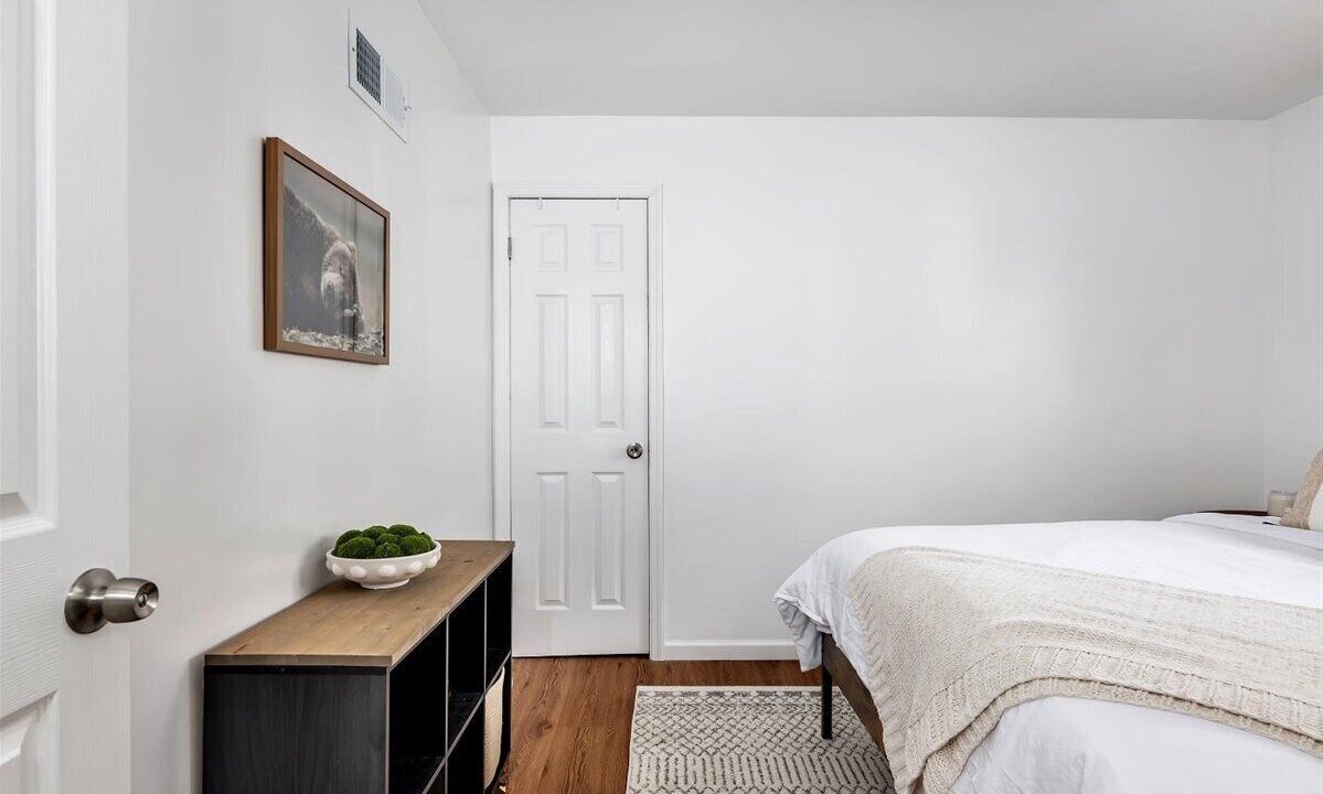 Photo of Bedroom in Troy
