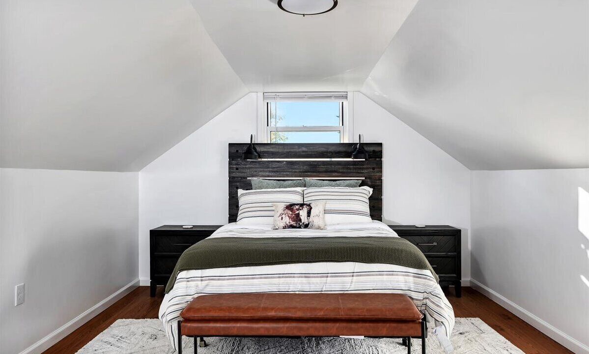 Photo of Bedroom in Troy