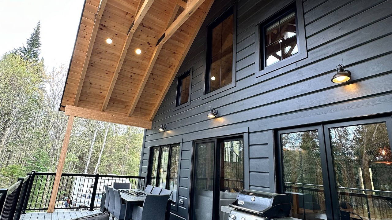 Photo of Outdoor in Val-des-Lacs