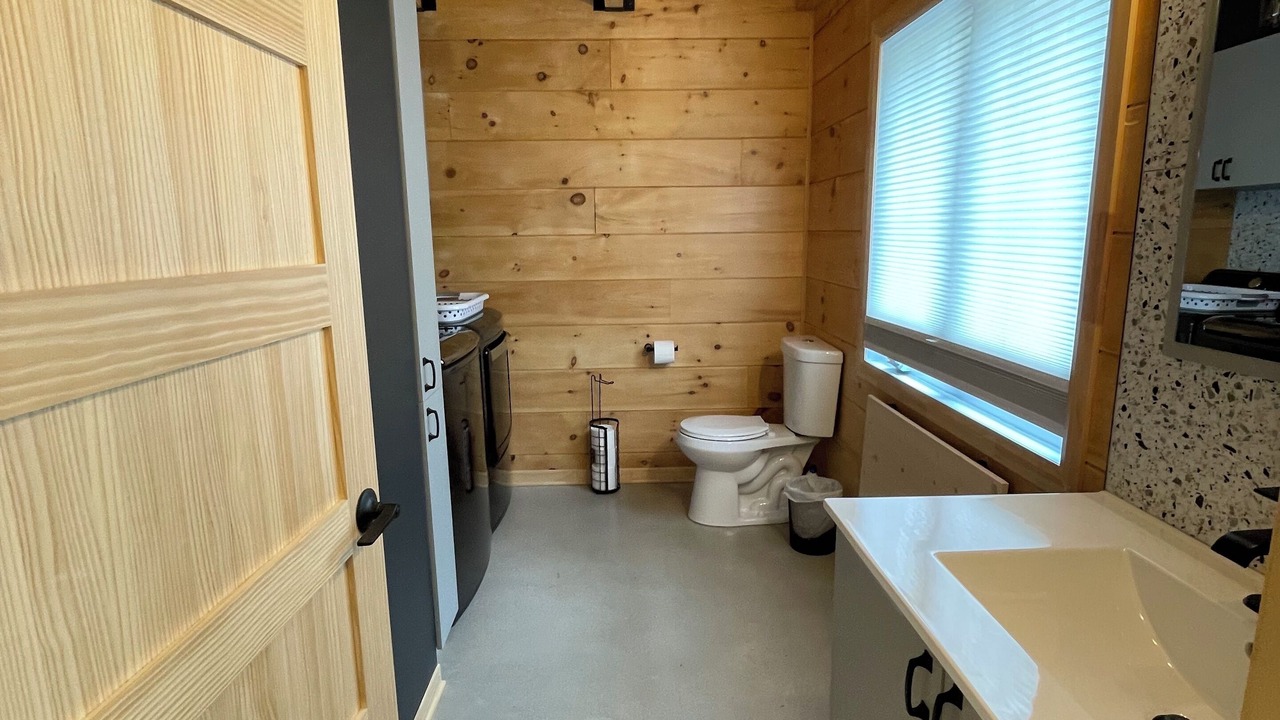 Photo of Bathroom in Val-des-Lacs